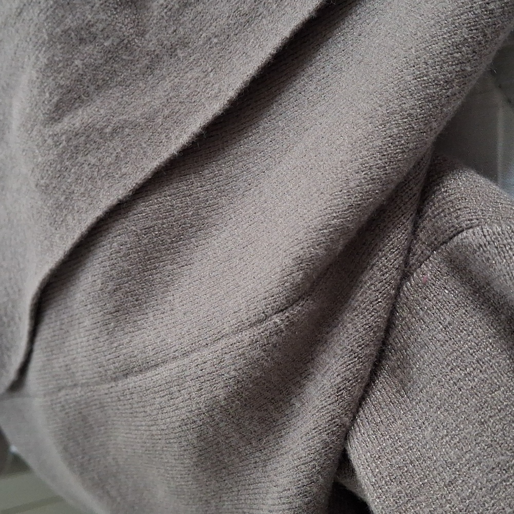 Express Super Soft Stretch Taupe Women Cardigan - Picture 7 of 7